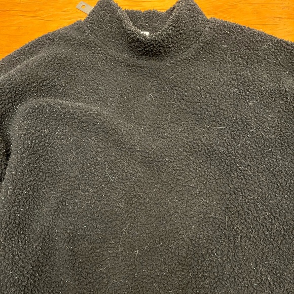 Gap Sherpa Pullover - Picture 3 of 5